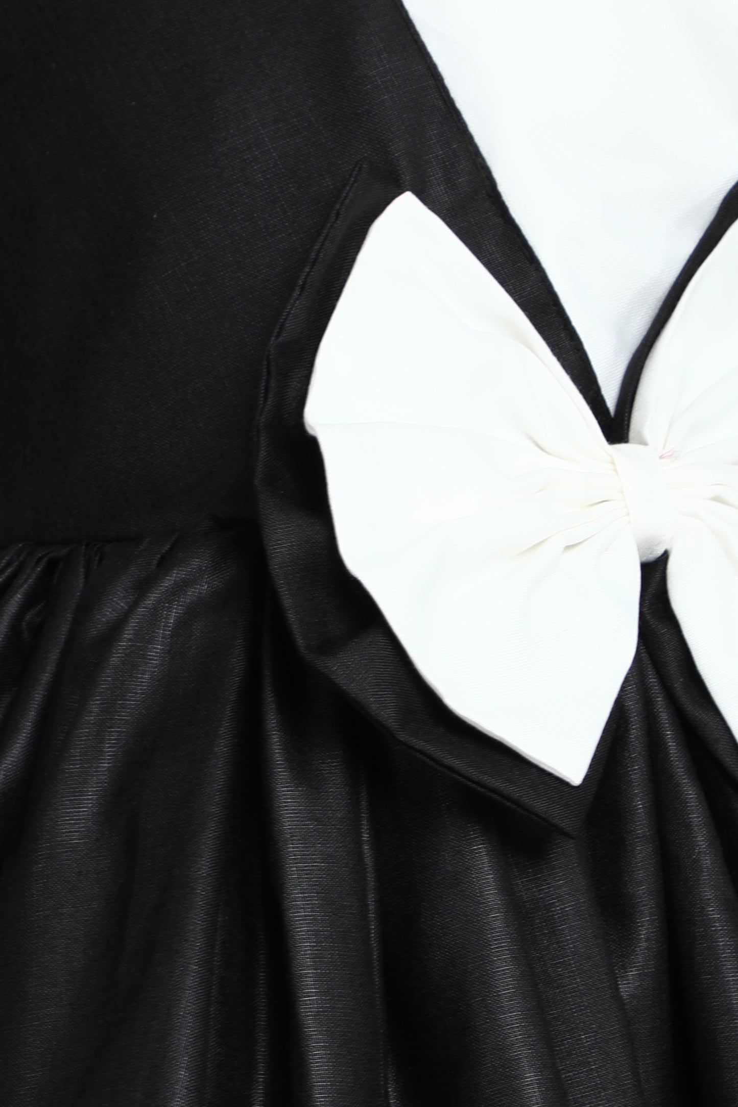 Colorblock Cotton Dress with Matching Clip -Black & White