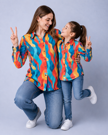 Multicolor Wave Print Twinning Shirt