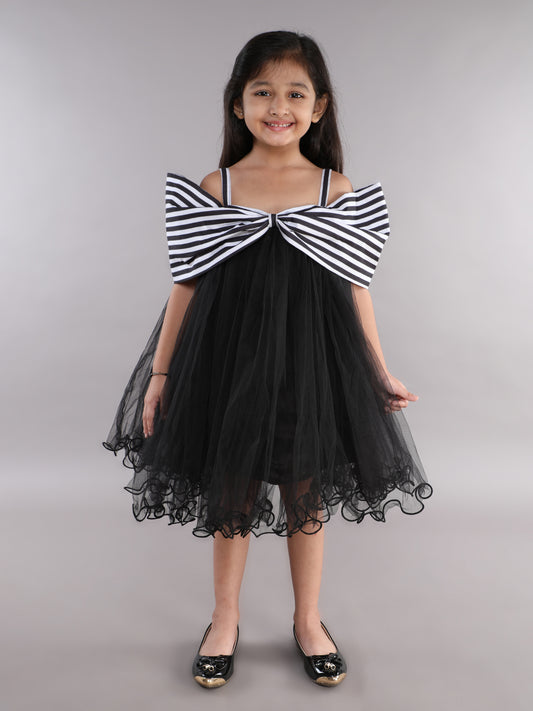 Black & White Bow Dress --Black