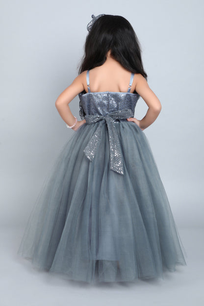 Ruffled Silhouette Party Gown-Grey