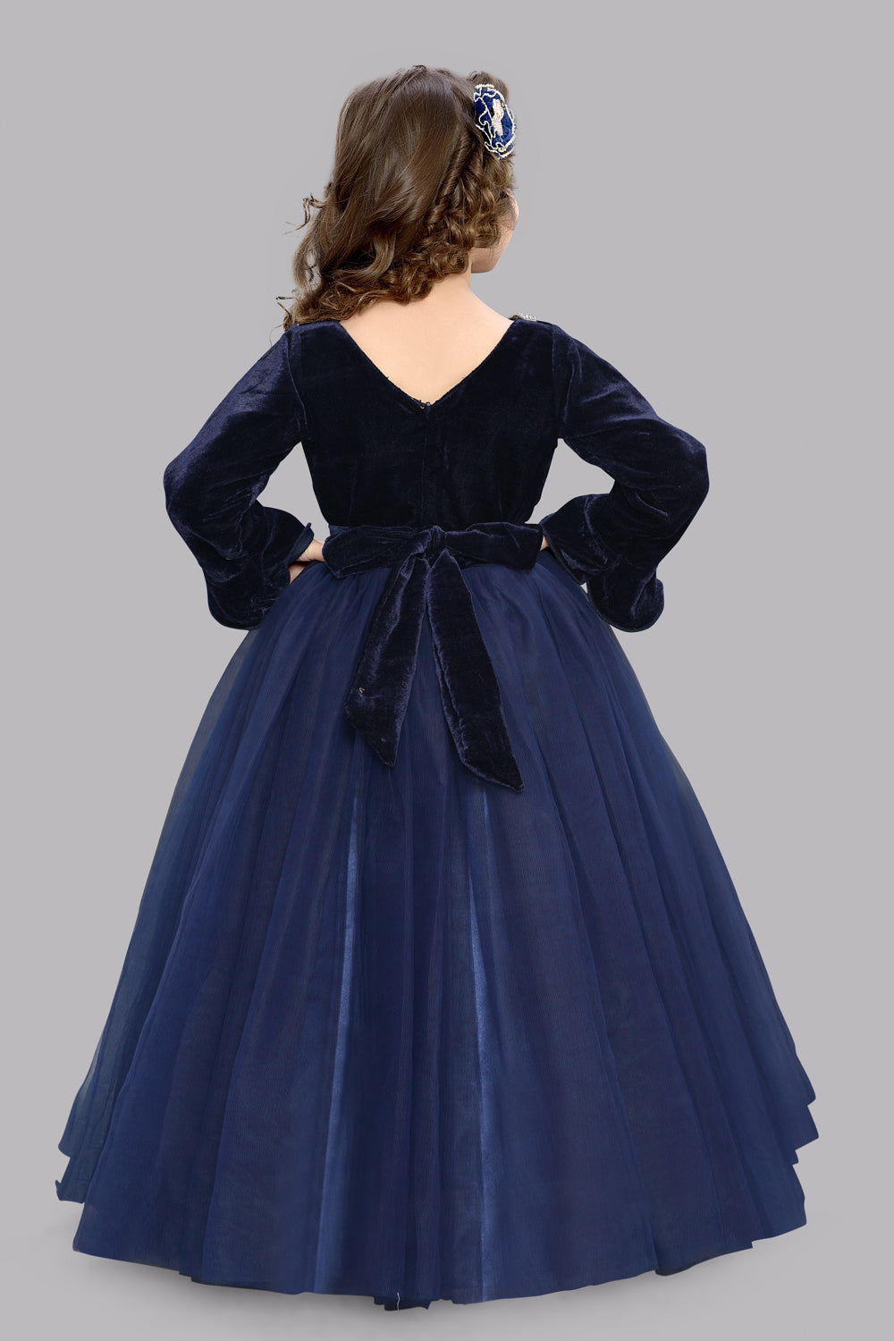 Dark blue hot sale velvet gown